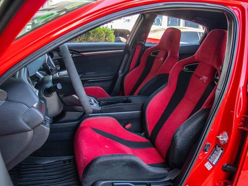 Used 2020 Honda Civic Type R image 10