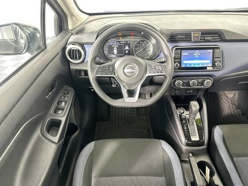 Used 2024 Nissan Versa SV FWD image 11