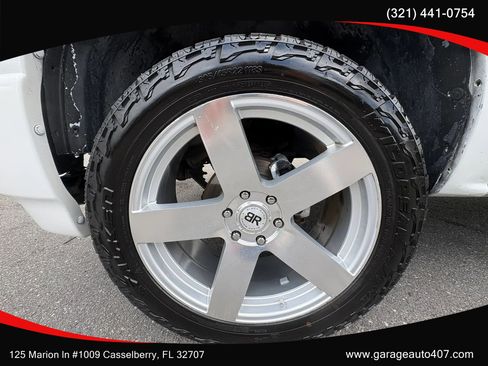 Used 2006 GMC Sierra 1500 Denali w/ Onstar Plus Package AWD/4WD image 9