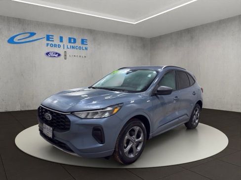 Used 2023 Ford Escape ST-Line w/ Tech Pack #1 image 5