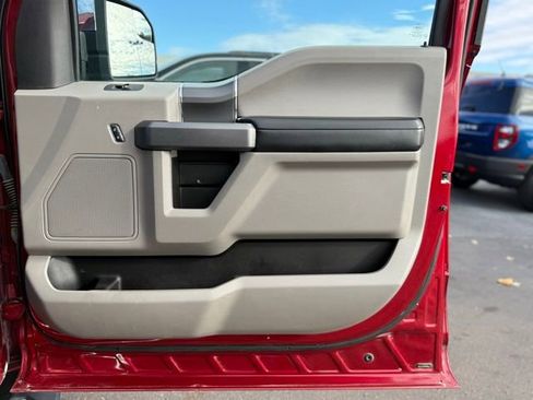 Certified 2016 Ford F150 XLT w/ Equipment Group 301A Mid image 16