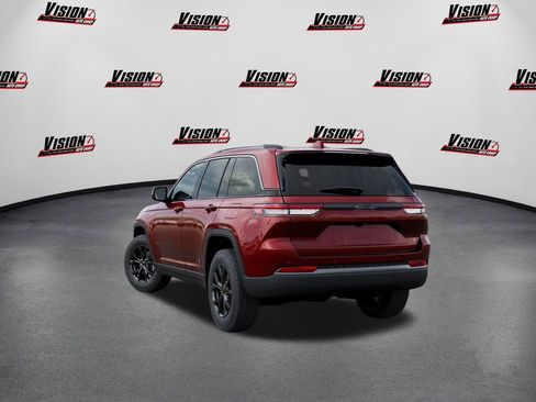 New 2026 Jeep Grand Cherokee Altitude AWD/4WD image 3