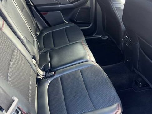 Used 2025 Ford Escape ST-Line AWD/4WD image 7