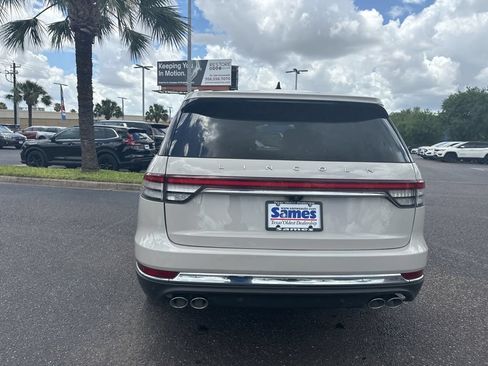 Used 2023 Lincoln Aviator Reserve w/ Equipment Group 201A RWD image 4