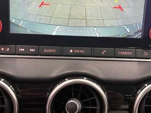 Used 2024 Nissan Sentra SV FWD image 24