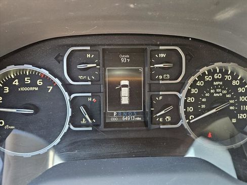 Used 2020 Toyota Tundra Limited RWD image 11