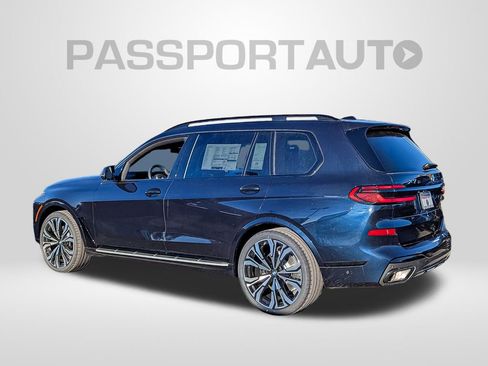 New 2026 BMW X7 xDrive40i w/ M Sport Package image 3