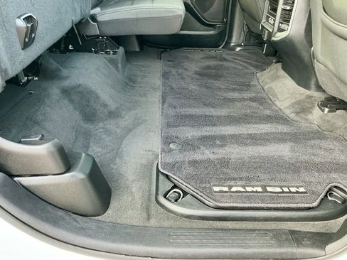 Used 2021 RAM 1500 Big Horn image 27