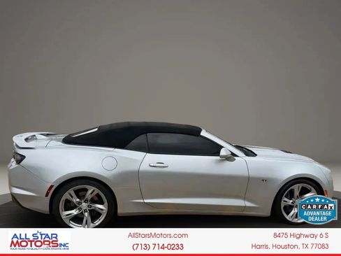 Used 2019 Chevrolet Camaro SS RWD image 9