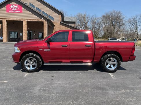 Used 2013 RAM 1500 Express image 2