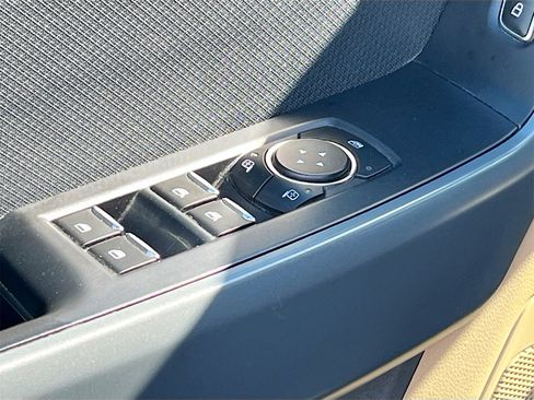 Used 2023 Ford F150 XLT image 17