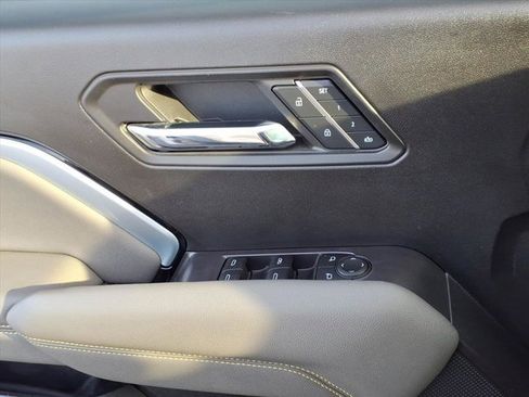 Used 2023 Chevrolet Colorado ZR2 w/ ZR2 Convenience Package III image 22