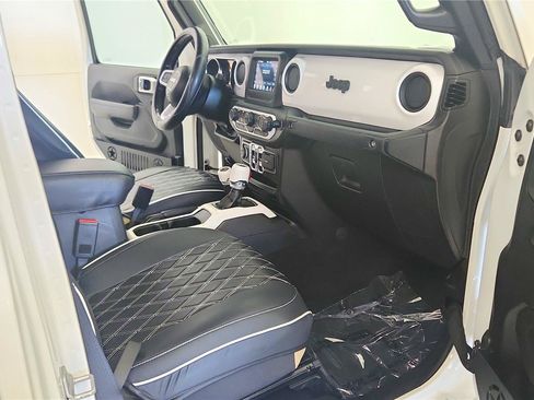 Used 2022 Jeep Gladiator Sport AWD/4WD image 35