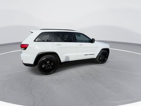 Used 2020 Jeep Grand Cherokee Laredo AWD/4WD image 21