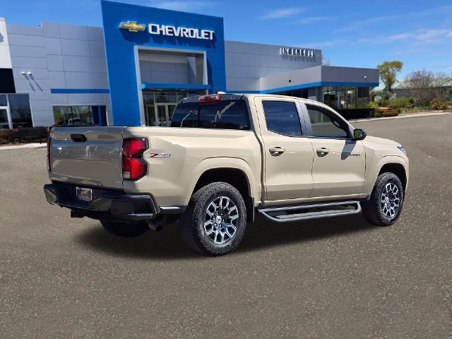 Used 2023 Chevrolet Colorado Z71 w/ Z71 Convenience Package 2 AWD/4WD image 27