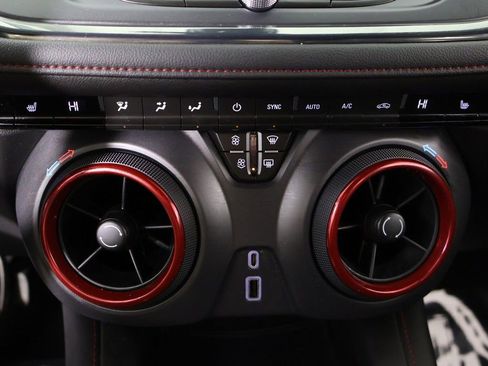 Used 2021 Chevrolet Blazer RS FWD image 53