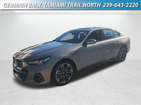 New 2026 BMW 530i xDrive 530i xDrive w/ M Sport Package image 1