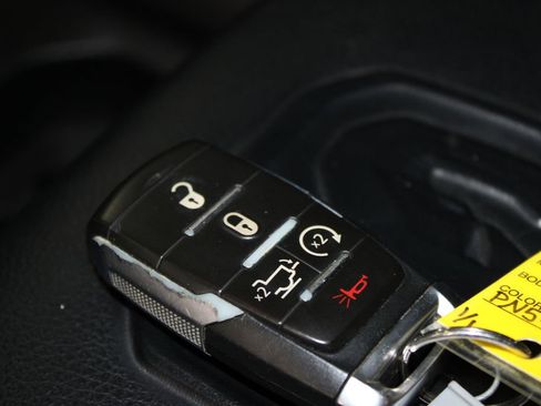 Used 2023 RAM 1500 Laramie AWD/4WD image 57