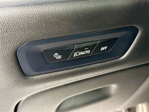 Used 2024 BMW X5 xDrive40i image 10