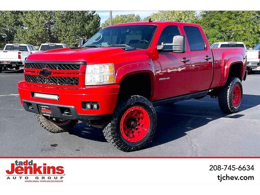 Used 2011 Chevrolet Silverado 2500 LT AWD/4WD image 1