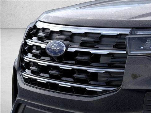New 2026 Ford Explorer Active image 17
