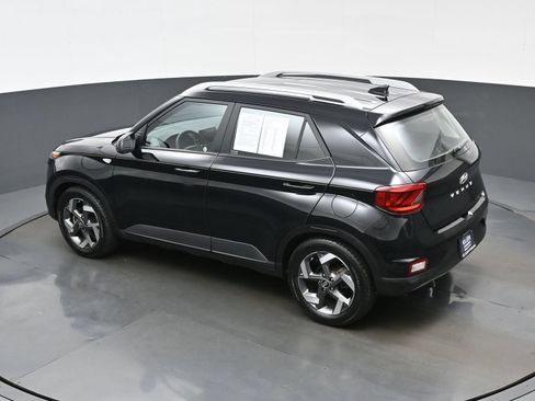 Used 2021 Hyundai Venue SEL FWD image 33