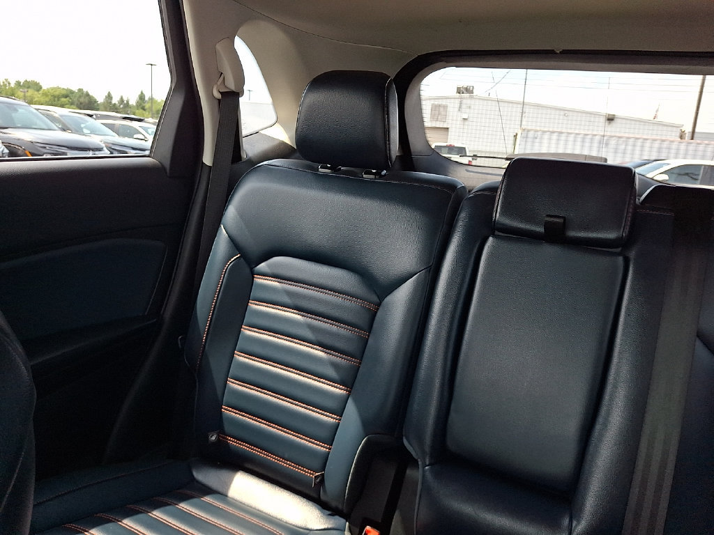 Used 2022 Ford Edge SEL w/ Sport Appearance Package AWD/4WD image 19