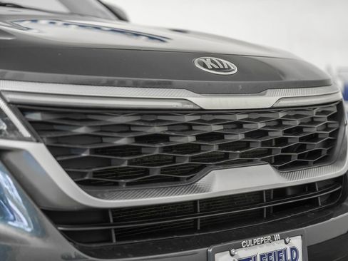 Used 2021 Kia Seltos EX image 10