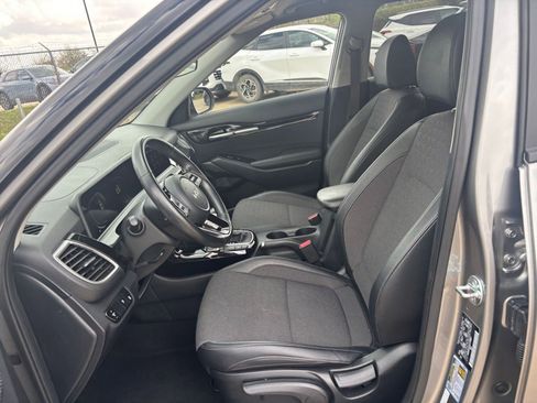 Used 2025 Kia Seltos S image 28
