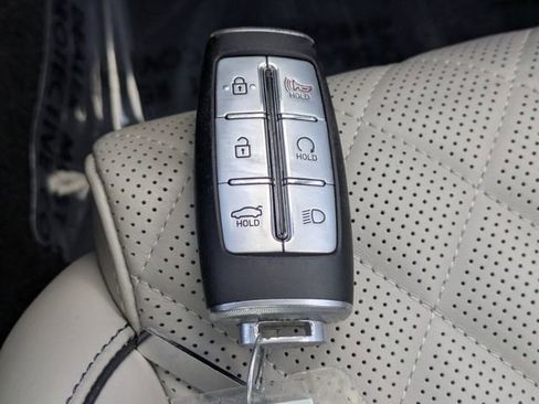 Used 2023 Genesis G70 3.3T w/ Sport Prestige Package image 25