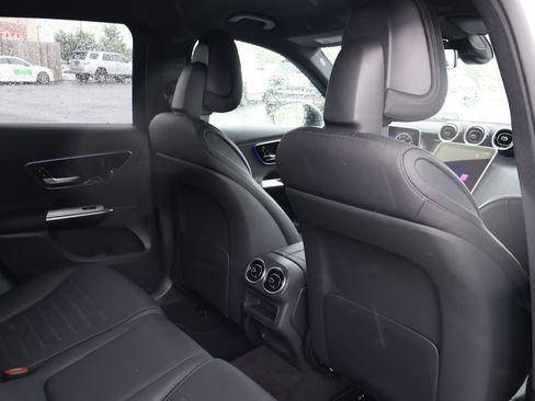 Certified 2025 Mercedes-Benz GLC 300 4MATIC image 22