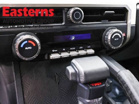 Used 2024 Toyota Tacoma TRD Off-Road AWD/4WD image 38