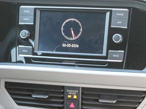 Used 2022 Volkswagen Jetta S image 15