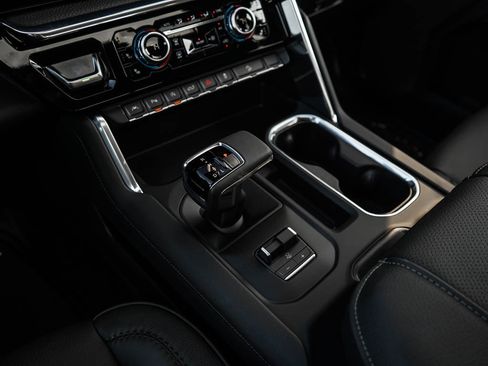 New 2026 GMC Sierra 1500 Denali w/ Denali Reserve Package image 25