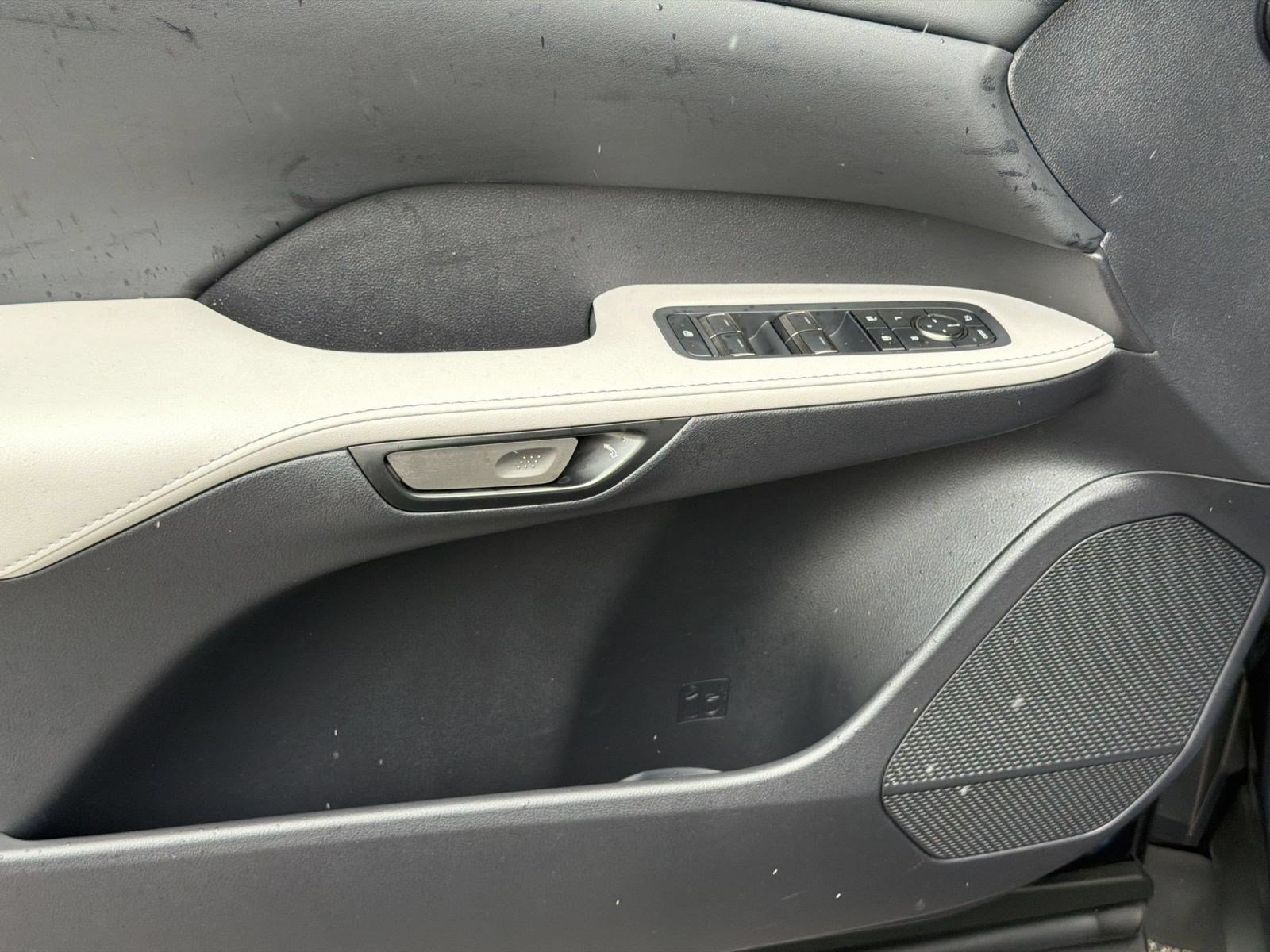 Used 2023 Lexus RX 350 Premium Plus w/ Cold Area Package FWD image 12