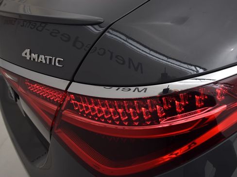 Used 2026 Mercedes-Benz S 580e 4MATIC Sedan image 13