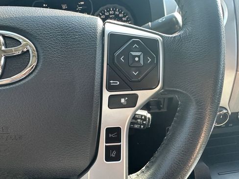 Used 2021 Toyota Tundra Platinum AWD/4WD image 21