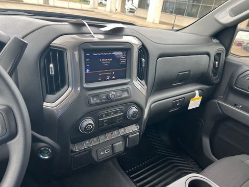 New 2026 Chevrolet Silverado 1500 Custom image 29