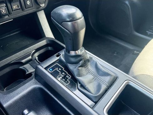 Used 2023 Toyota Tacoma TRD Off-Road w/ Black Out Package (TMS) AWD/4WD image 16