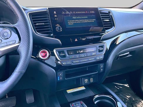 Used 2023 Honda Passport Elite image 6