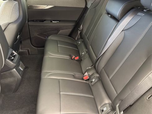 New 2025 Cadillac Optiq Luxury 1 image 10