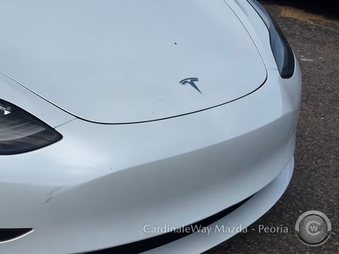Used 2023 Tesla Model 3 Standard Range image 9