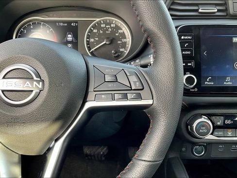 New 2025 Nissan Versa SR w/ Trunk Package image 17