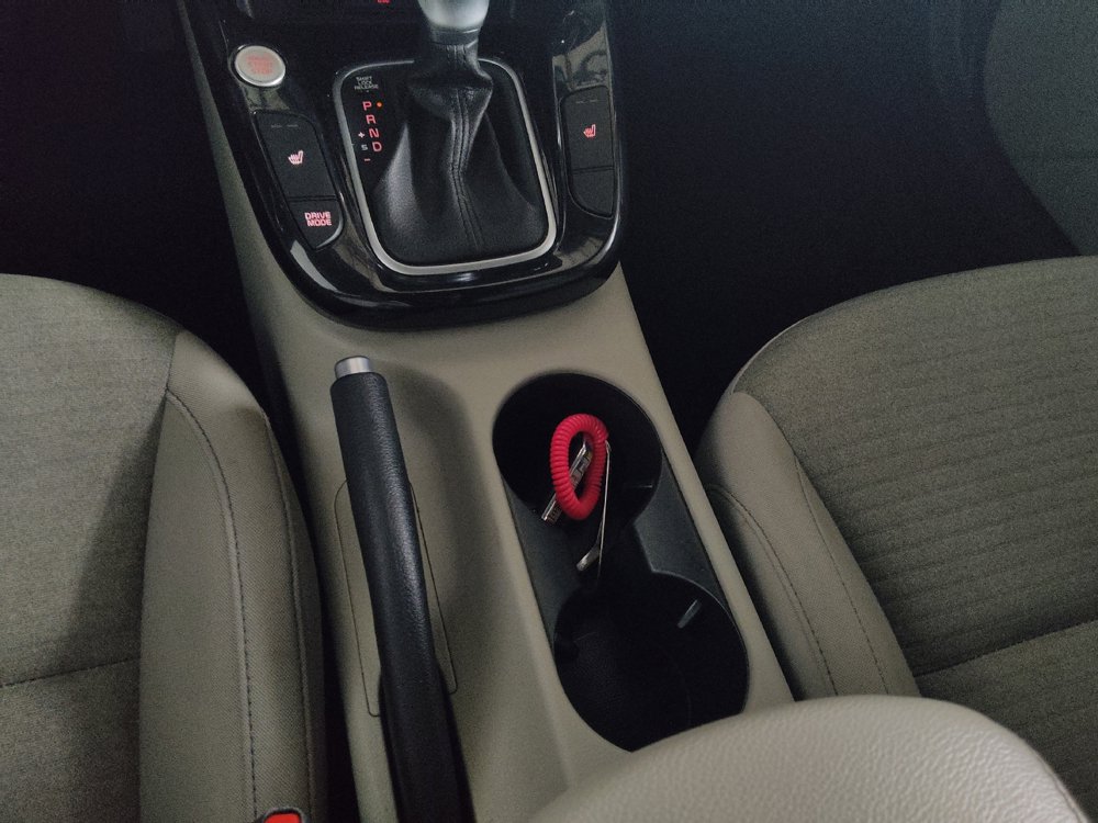 Used 2020 Kia Soul EX FWD image 26