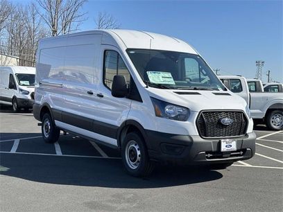 New 2025 Ford Transit 250 148 Medium Roof w/ Load Area Protection Package