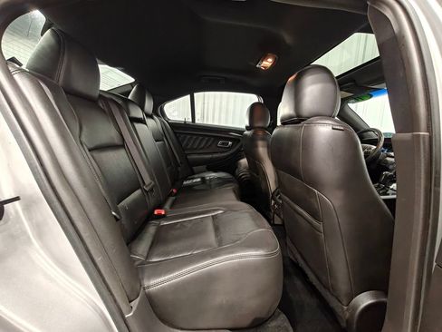 Used 2016 Ford Taurus Limited w/ Equipment Group 301A AWD/4WD image 28