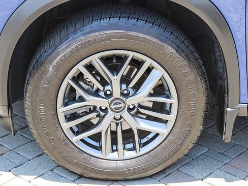 Used 2023 Nissan Rogue S FWD image 13