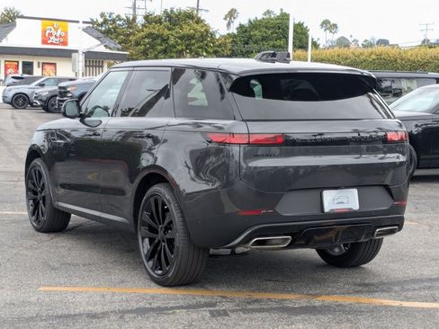 New 2026 Land Rover Range Rover Sport SE AWD/4WD image 9
