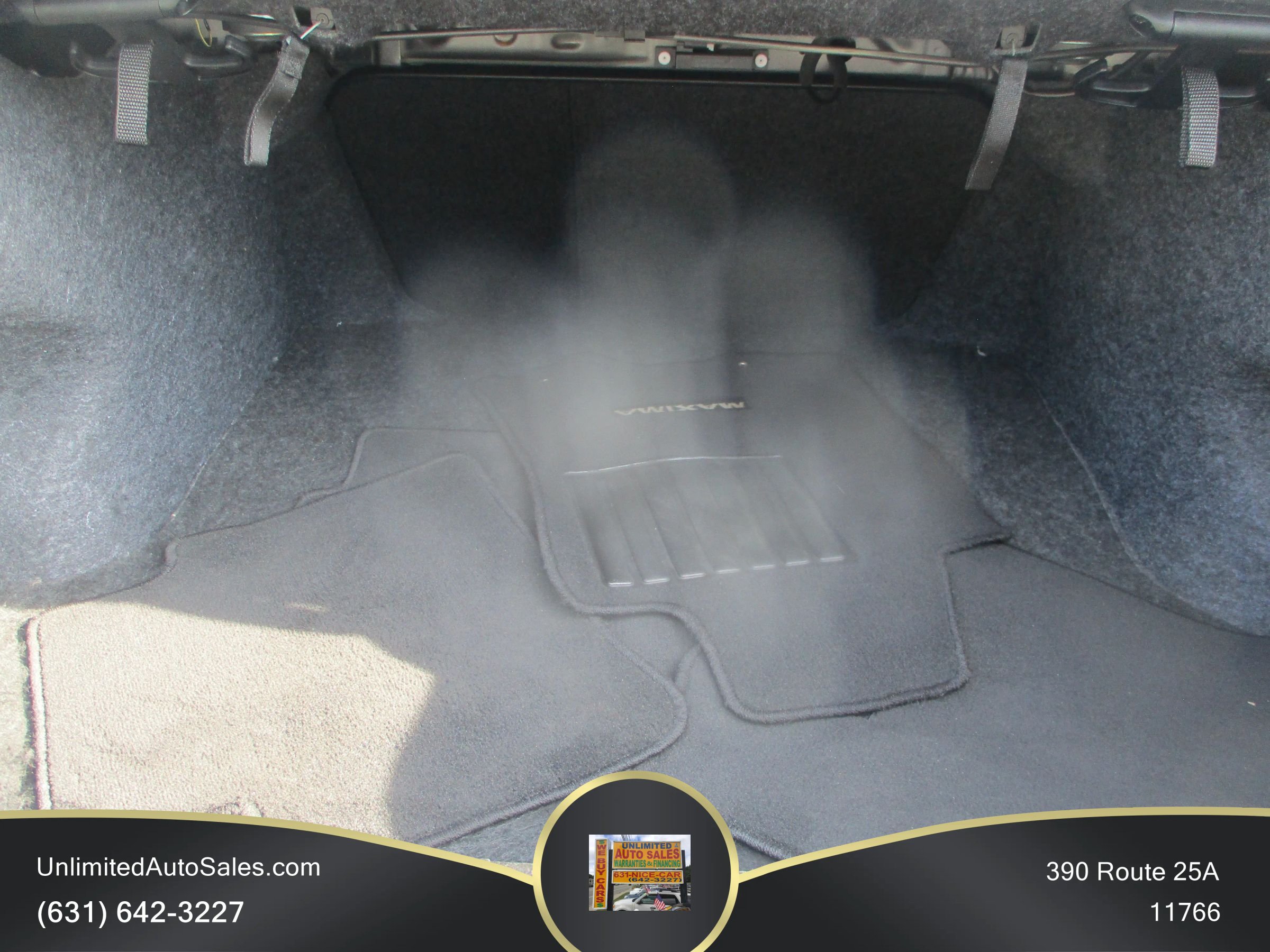 Used 2021 Nissan Maxima 3.5 SV w/ Floor Mat Group FWD image 12