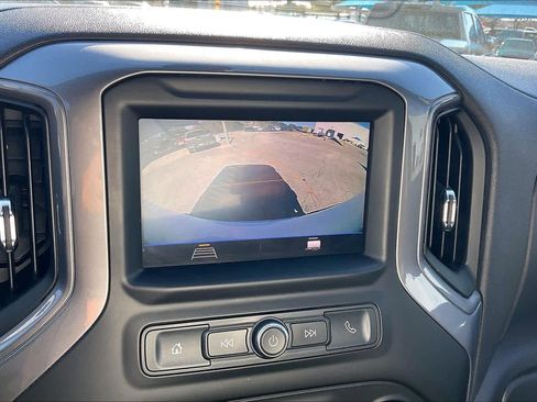 Used 2021 Chevrolet Silverado 1500 Custom image 26